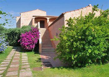 Centro Vacanze Isuledda Hotel Cannigione