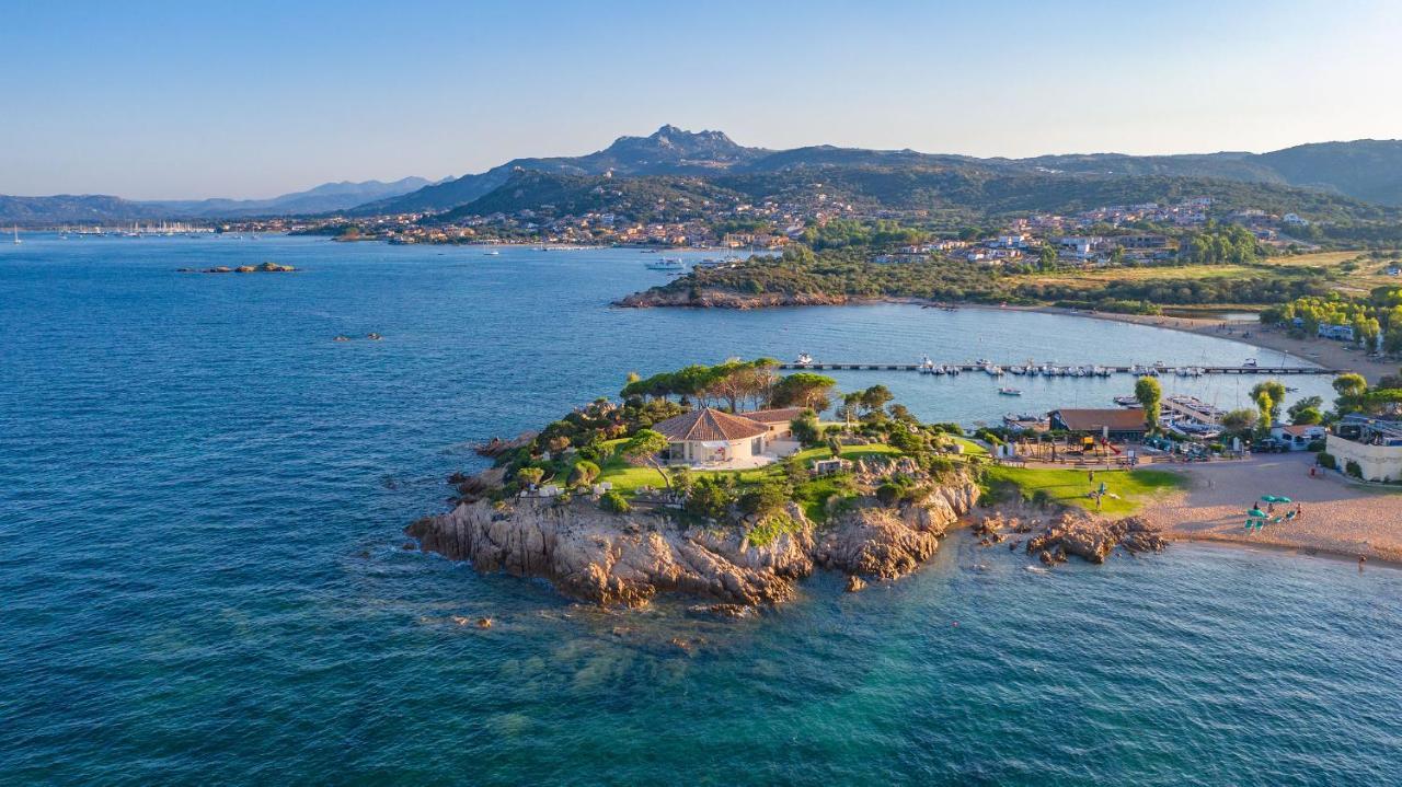 Centro Vacanze Isuledda Hotel